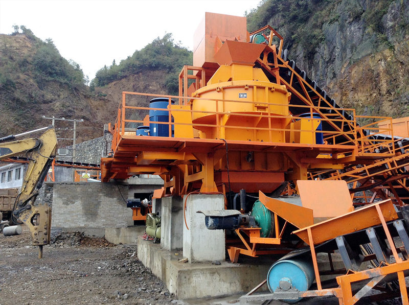 <b>制砂生產(chǎn)線技術(shù)方案及破碎機(jī)生產(chǎn)設(shè)備配置選型參考</b>
