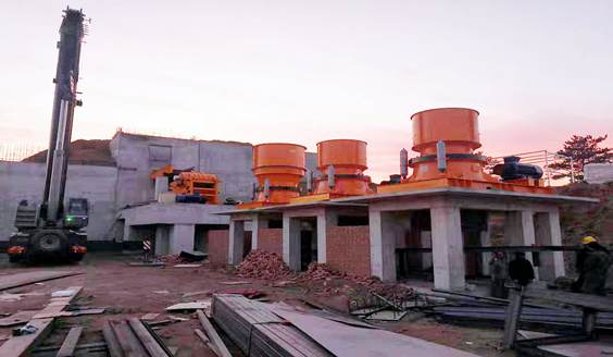 <b>遼寧鐵礦石生產(chǎn)線設(shè)備安裝回顧</b>