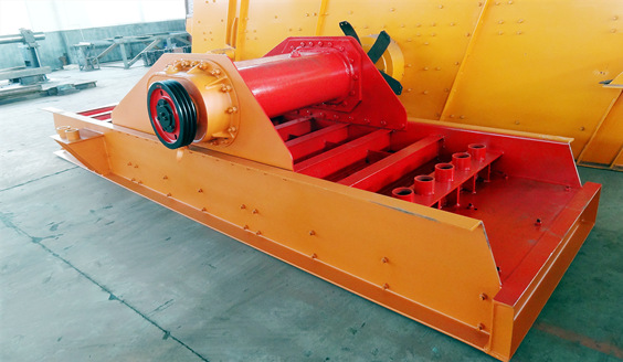 <b>振動給料機試機</b>