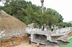 我國(guó)將建全國(guó)性第一條橋梁拆除廢料循環(huán)系統(tǒng)運(yùn)用路面！